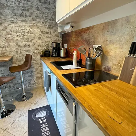 Design Iii - 35qm Grenze Altstadt Park Apartment
